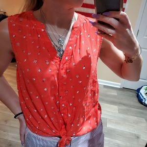 Lucky brand sleeveless top. Size M.preowned